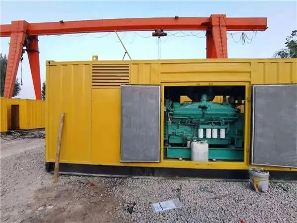 临汾冬季低温环境下，500KW发电机组应该选择什么类型的启动电瓶？